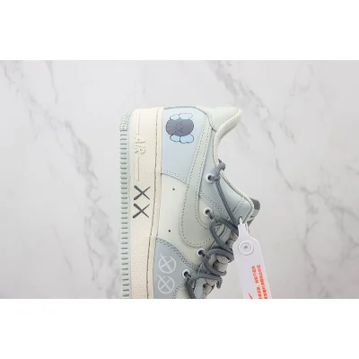 Kaws х Nike Air Force 1 Low "White/Blue" фото № 4
