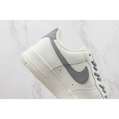 Nike Air Force 1 Low "White/Monsoon Grey" фото № 3