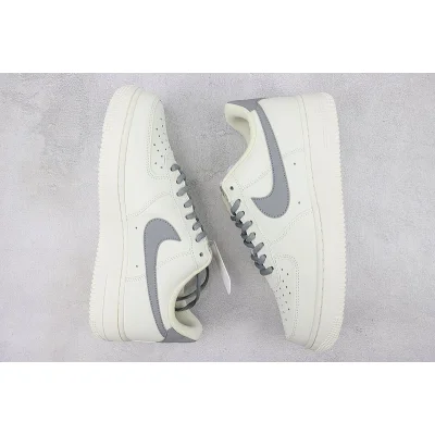 Nike Air Force 1 Low "White/Monsoon Grey" фото № 6