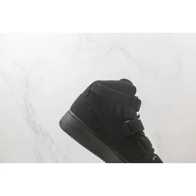 Billie Eilish x Nike Air Force 1 High "Black" фото № 3 Billie Eilish x Nike Air Force 1 High "Black" фото № 3