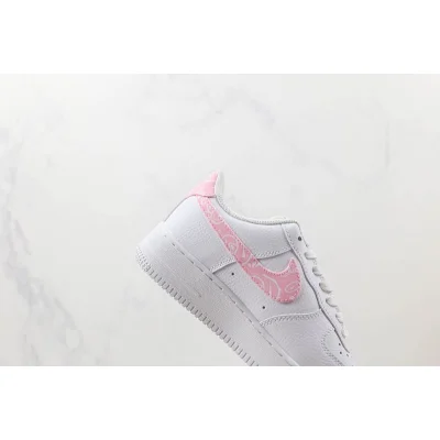 Nike Air Force 1 Low "White/Pink/Paisley" фото № 3