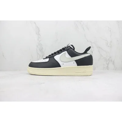 Nike Air Force 1 Low "White/Black/Coventry Grey" фото № 2 Nike Air Force 1 Low "White/Black/Coventry Grey" фото № 2