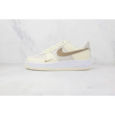 Nike Air Force 1 Low "SE Beige" фото № 2