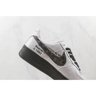 Louis Vuitton x Nike Air Force 1 Low "White" фото № 3