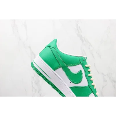 Nike Air Force 1 Low "White/Green" фото № 3 Nike Air Force 1 Low "White/Green" фото № 3