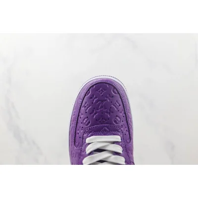 Louis Vuitton x Nike Air Force 1 Low "Purple/White/Monogram" фото № 4 Louis Vuitton x Nike Air Force 1 Low "Purple/White/Monogram" фото № 4