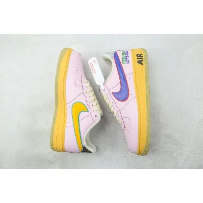 Nike Air Force 1 Low "Feel Free Let’s Talk" фото № 6 Nike Air Force 1 Low "Feel Free Let’s Talk" фото № 6
