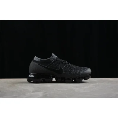 Nike Air VaporMax "Triple Black" фото № 2