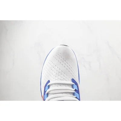 Nike Air Zoom Pegasus 38 "White/Blue" фото № 3 Nike Air Zoom Pegasus 38 "White/Blue" фото № 3