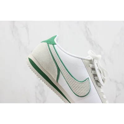 Nike Cortez All Petals United "White/Green" фото № 4 Nike Cortez All Petals United "White/Green" фото № 4