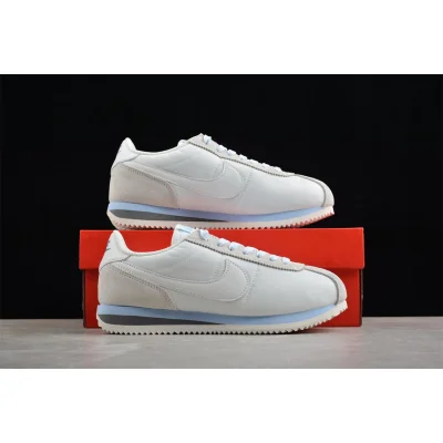 Nike Cortez "White/Glacier Blue" фото № 9 Nike Cortez "White/Glacier Blue" фото № 9