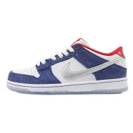 Nike SB Dunk Low "lshod Wair"