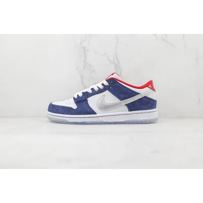 Nike SB Dunk Low "lshod Wair" фото № 2