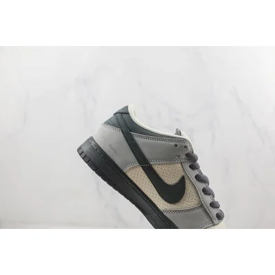 Nike SB Dunk Low "Bandaid" фото № 3