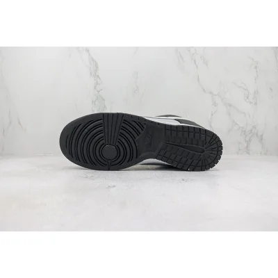 Nike Dunk Low "Light Smoke Grey/Black" фото № 8 Nike Dunk Low "Light Smoke Grey/Black" фото № 8