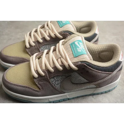 Nike Dunk Low SB "Big Money Savings" фото № 3