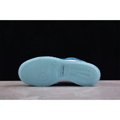Futura x Nike SB Dunk Low "Bleached Aqua" фото № 9