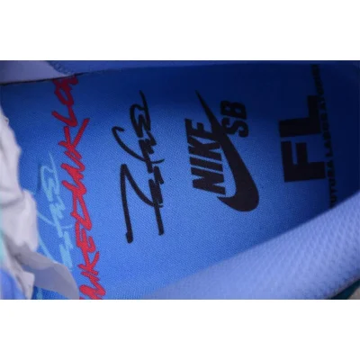 Futura x Nike SB Dunk Low "Bleached Aqua" фото № 5