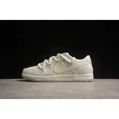 Louis Vuitton x Nike Dunk Low "Gray/Beige" фото № 7