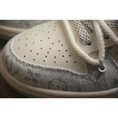 Louis Vuitton x Nike Dunk Low "Gray/Beige" фото № 4