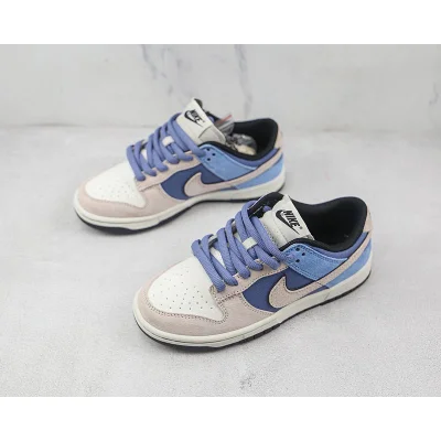 Otomo Katsuhiro x Nike SB Dunk Low "Blues" фото № 5 Otomo Katsuhiro x Nike SB Dunk Low "Blues" фото № 5