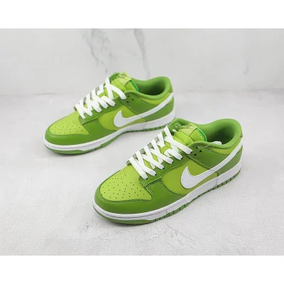 Nike Dunk Low "Green Apple" фото № 5 Nike Dunk Low "Green Apple" фото № 5