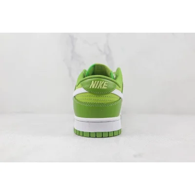 Nike Dunk Low "Green Apple" фото № 8 Nike Dunk Low "Green Apple" фото № 8