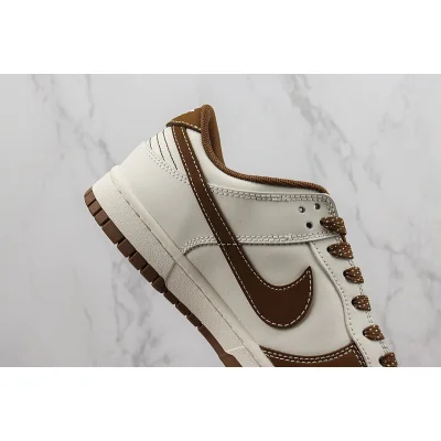 Nike Dunk Low Retro "Plum/Coconut Milk" фото № 4