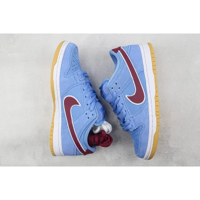 Nike Dunk Low Premium SB "Philadelphia Phillies" фото № 7