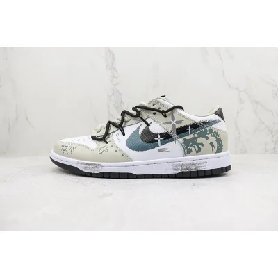 Nike Dunk Low "Brush Graffiti Cross" фото № 2 Nike Dunk Low "Brush Graffiti Cross" фото № 2