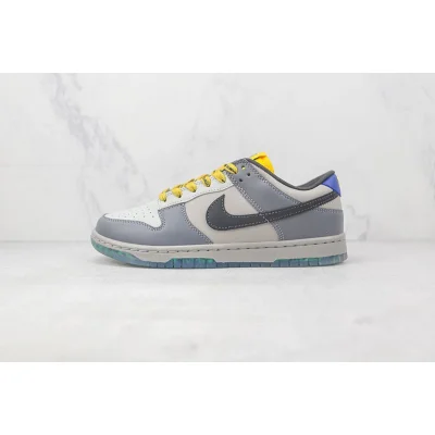 North Carolina A&T x Nike SB Dunk Low "Ayante" фото № 2