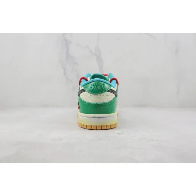 Nike Dunk Low "Green Berry" фото № 9 Nike Dunk Low "Green Berry" фото № 9