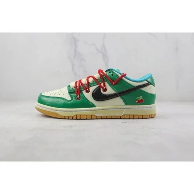Nike Dunk Low "Green Berry" фото № 2 Nike Dunk Low "Green Berry" фото № 2
