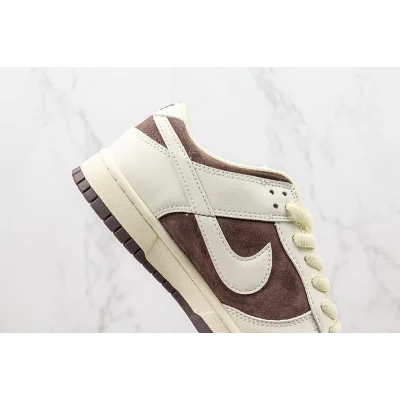 Nike SB Dunk Low "Coffee/Cream White" фото № 3