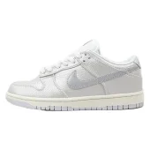 Nike Dunk Low "Metallic Silver"