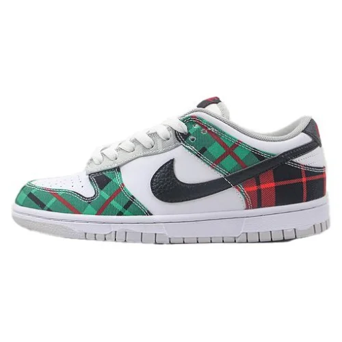 Nike Dunk Low "Plaid"