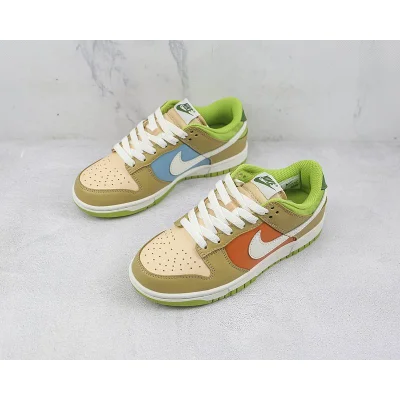 Nike Dunk Low "Brown Veail/Sail/Vivid Green" фото № 5