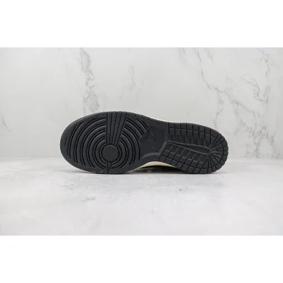 Nike SB Dunk Low "Black/Bamboo Green" фото № 8