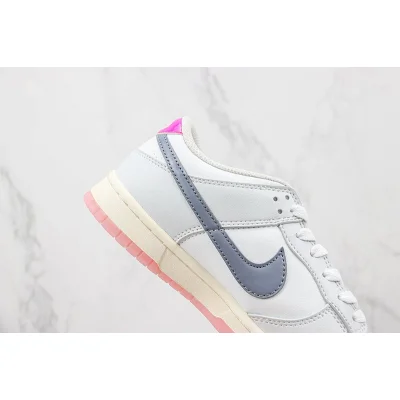 Nike Dunk Low "Pink Foam/Grey" фото № 3 Nike Dunk Low "Pink Foam/Grey" фото № 3