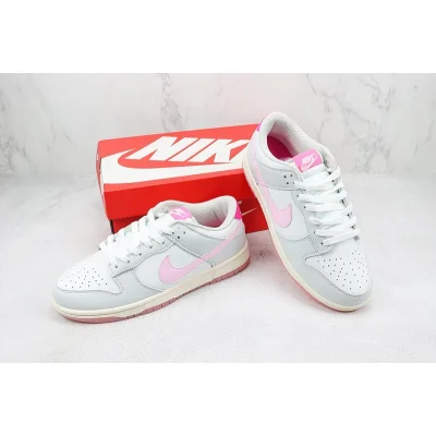 Nike Dunk Low "Pink Foam/Grey" фото № 7 Nike Dunk Low "Pink Foam/Grey" фото № 7