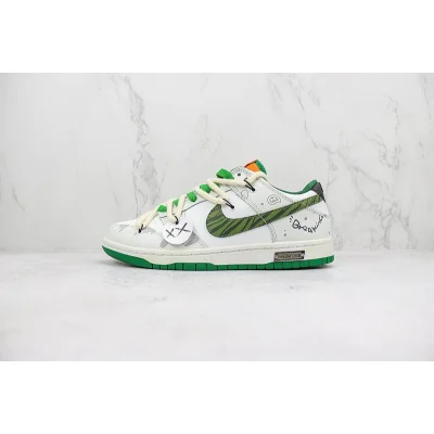 Nike Dunk Low Custom "Breaking" фото № 2