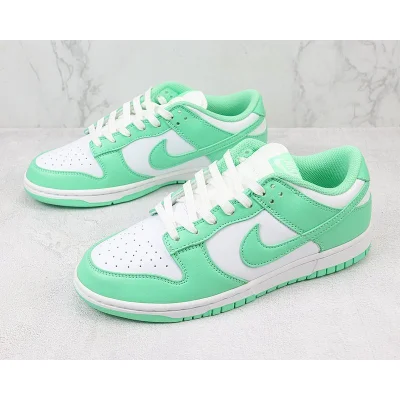 Nike Dunk Low "Green Glow" фото № 5
