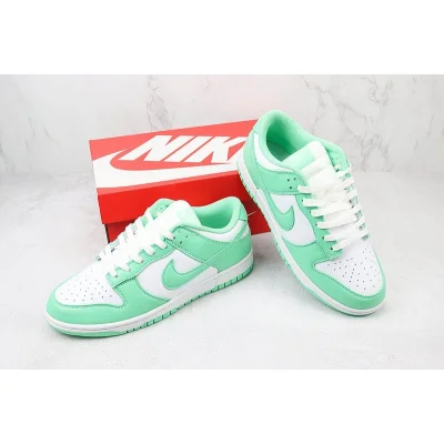 Nike Dunk Low "Green Glow" фото № 7