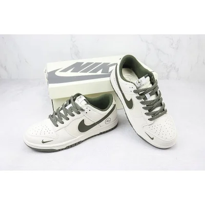 Nike Dunk Low "Pearl White/Dark Green" фото № 7