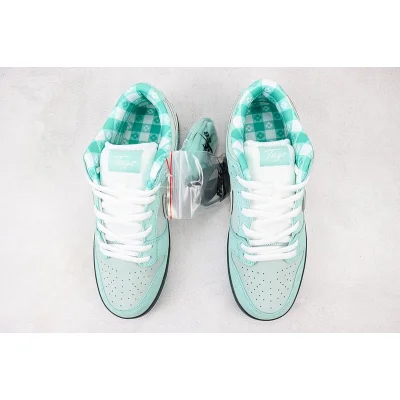 Tagz Footwear x Nike Dunk Low "Tiffany Lobster" фото № 7 Tagz Footwear x Nike Dunk Low "Tiffany Lobster" фото № 7