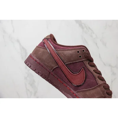Nike Dunk Low Premium "Valentine’s Day/Burgundy Crush" фото № 3 Nike Dunk Low Premium "Valentine’s Day/Burgundy Crush" фото № 3