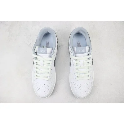 DIOR x Nike Dunk Low "White/Light Grey/Mini Swoosh" фото № 7
