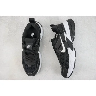 Nike Runtekk "Black/White" фото № 7 Nike Runtekk "Black/White" фото № 7