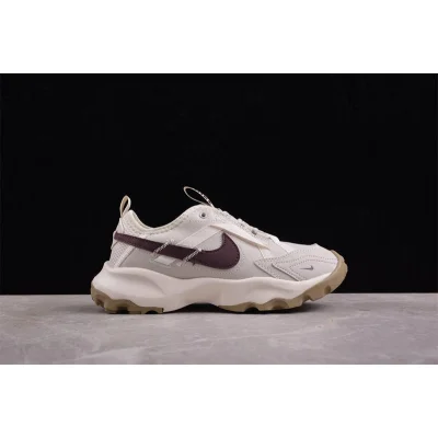 Nike TC 7900 "Light Bone Burgundy Crush" фото № 2