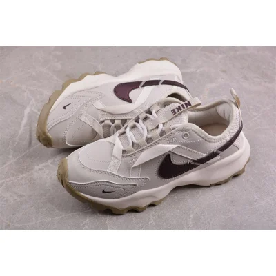 Nike TC 7900 "Light Bone Burgundy Crush" фото № 6